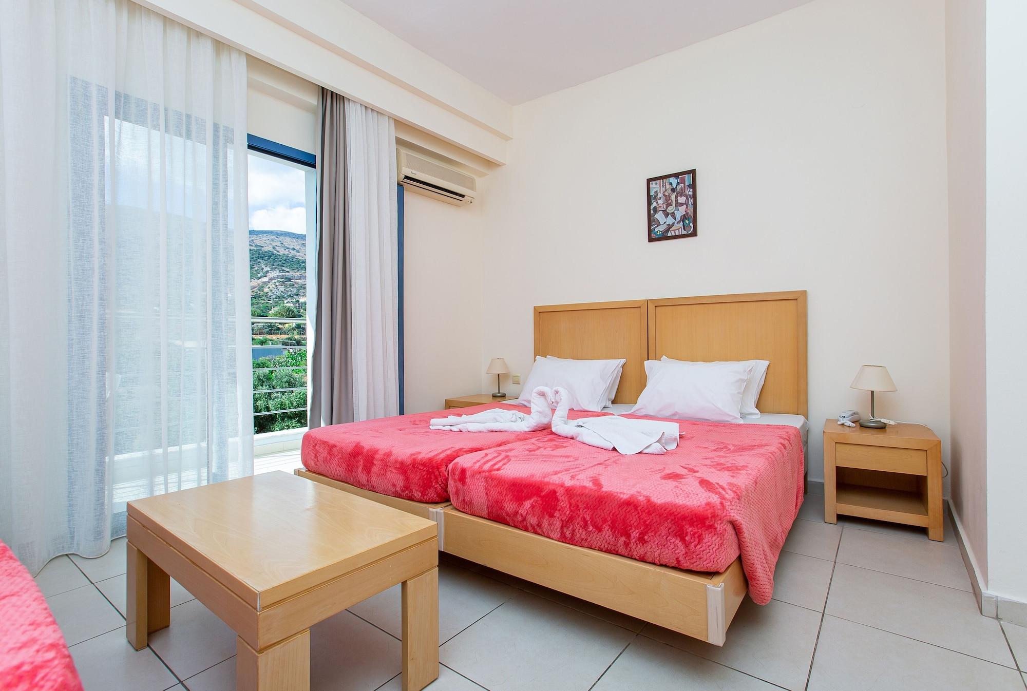 Hermes Hotel Malia Bagian luar foto
