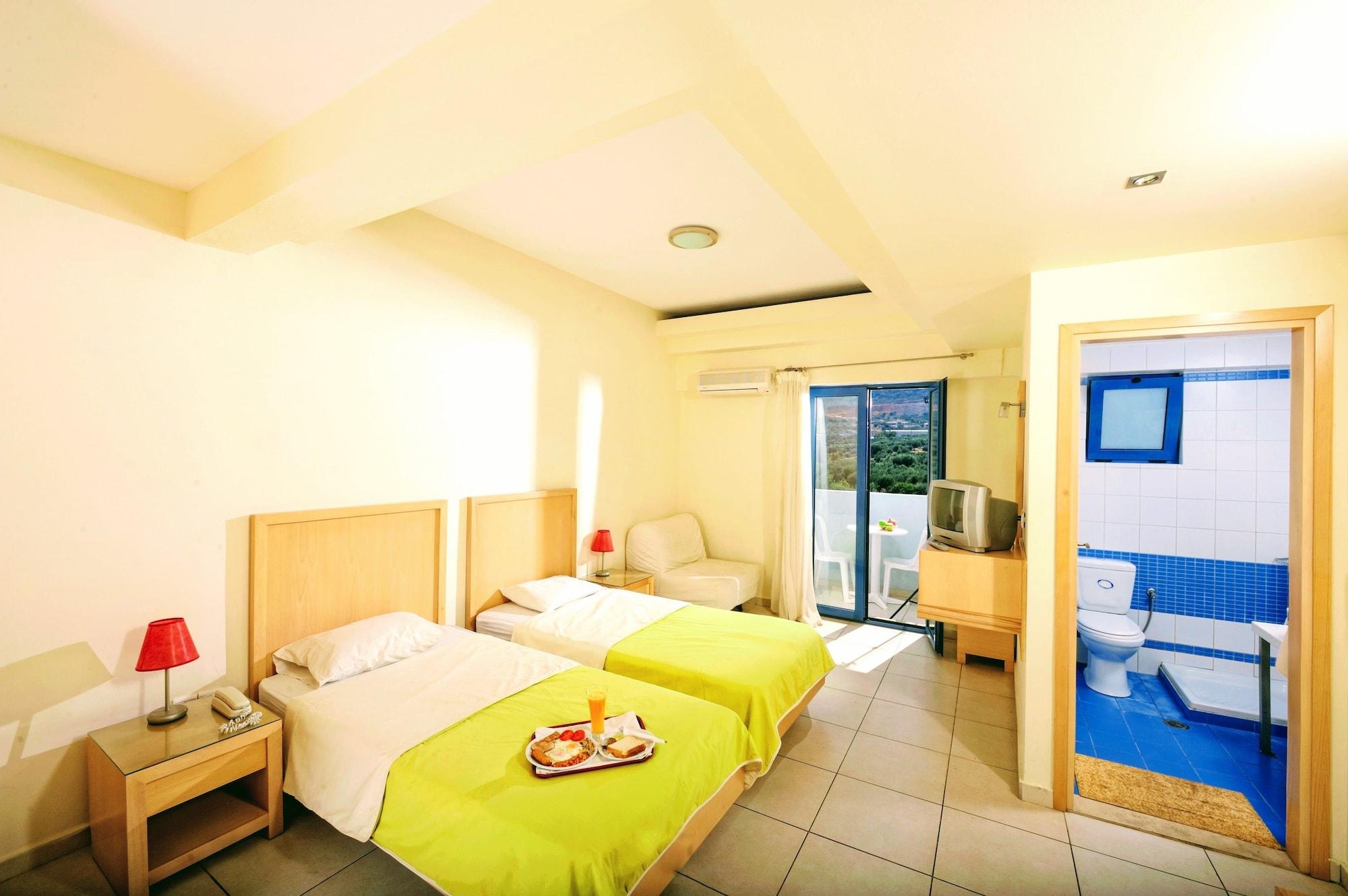 Hermes Hotel Malia Bagian luar foto