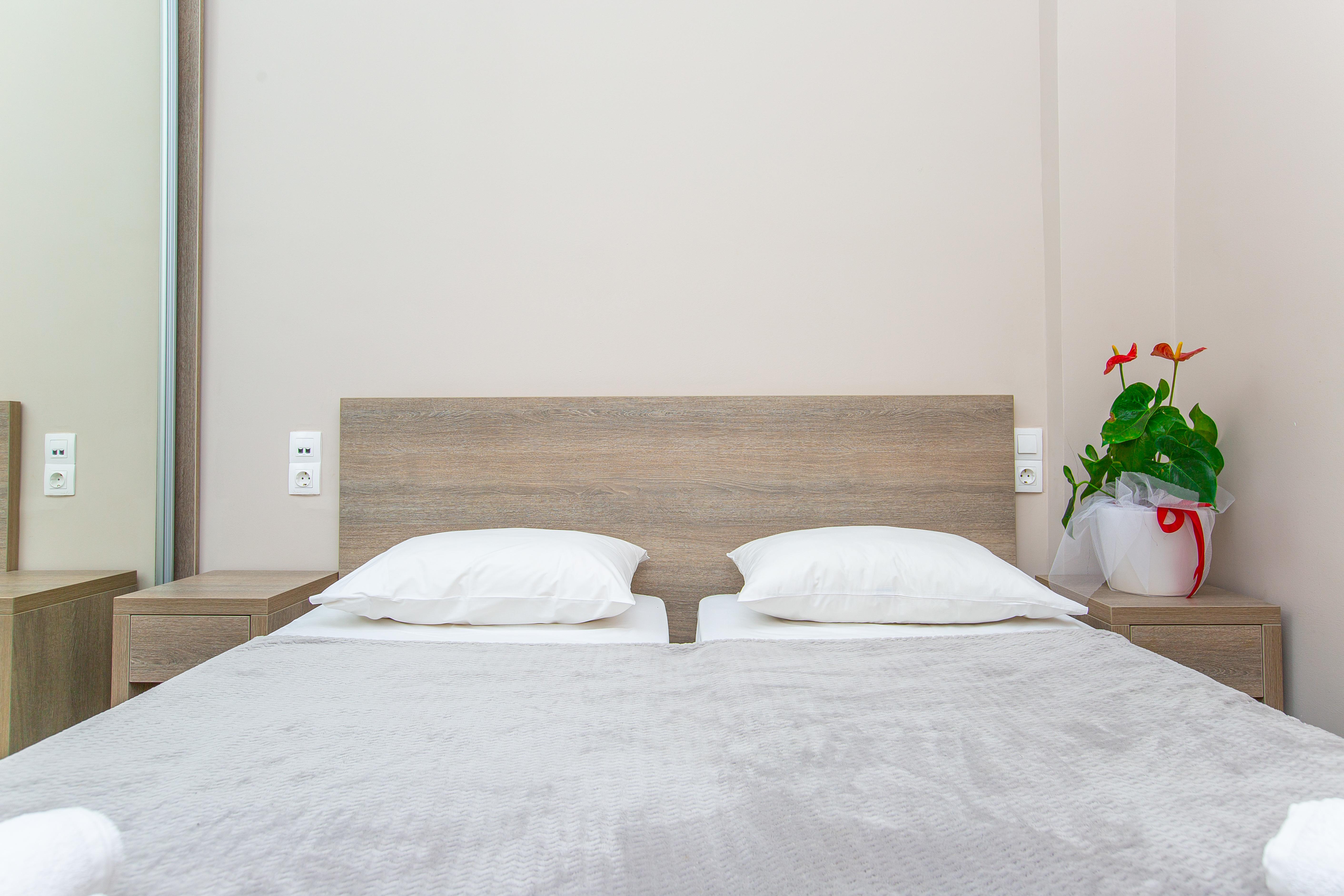 Hermes Hotel Malia Bagian luar foto