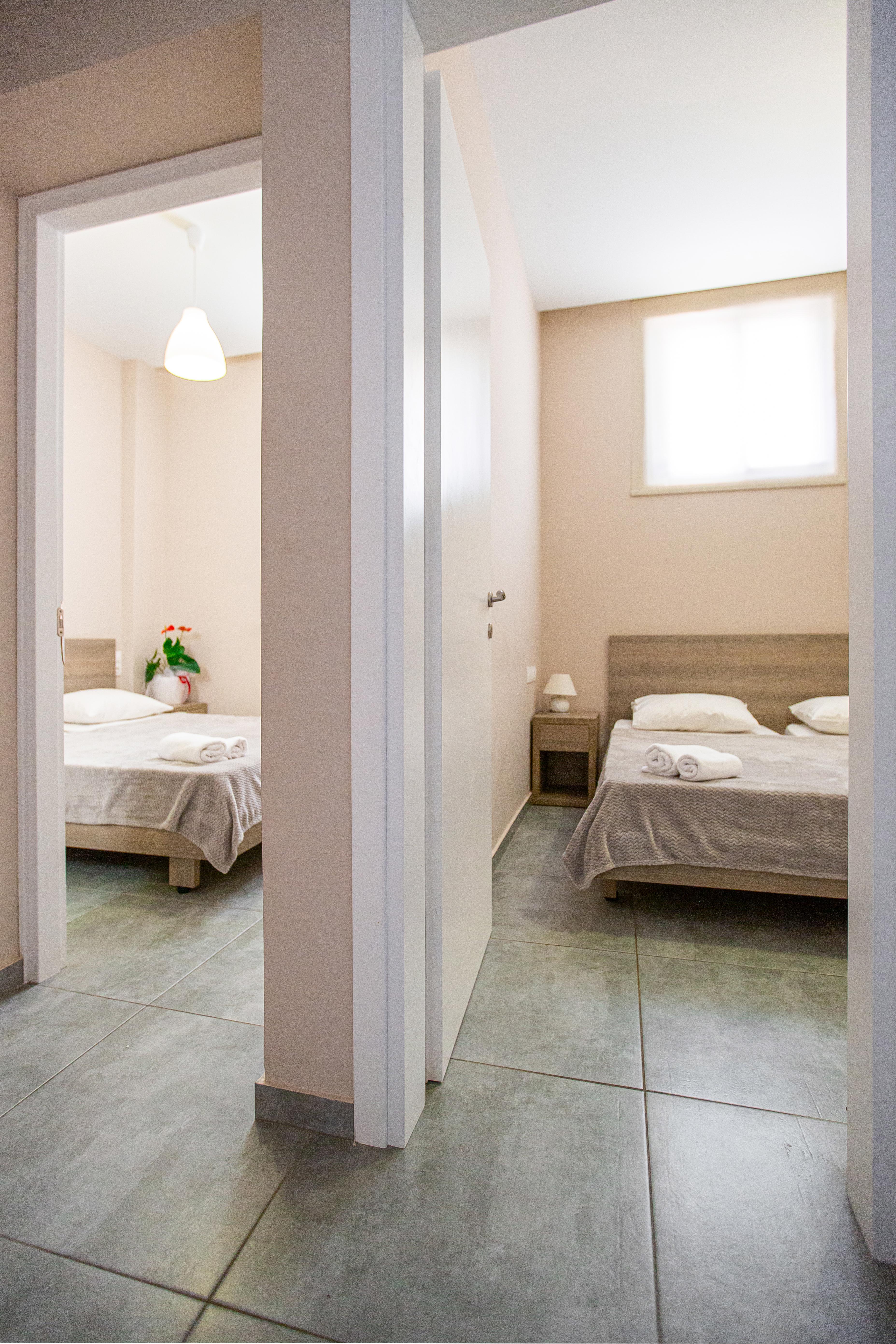 Hermes Hotel Malia Bagian luar foto