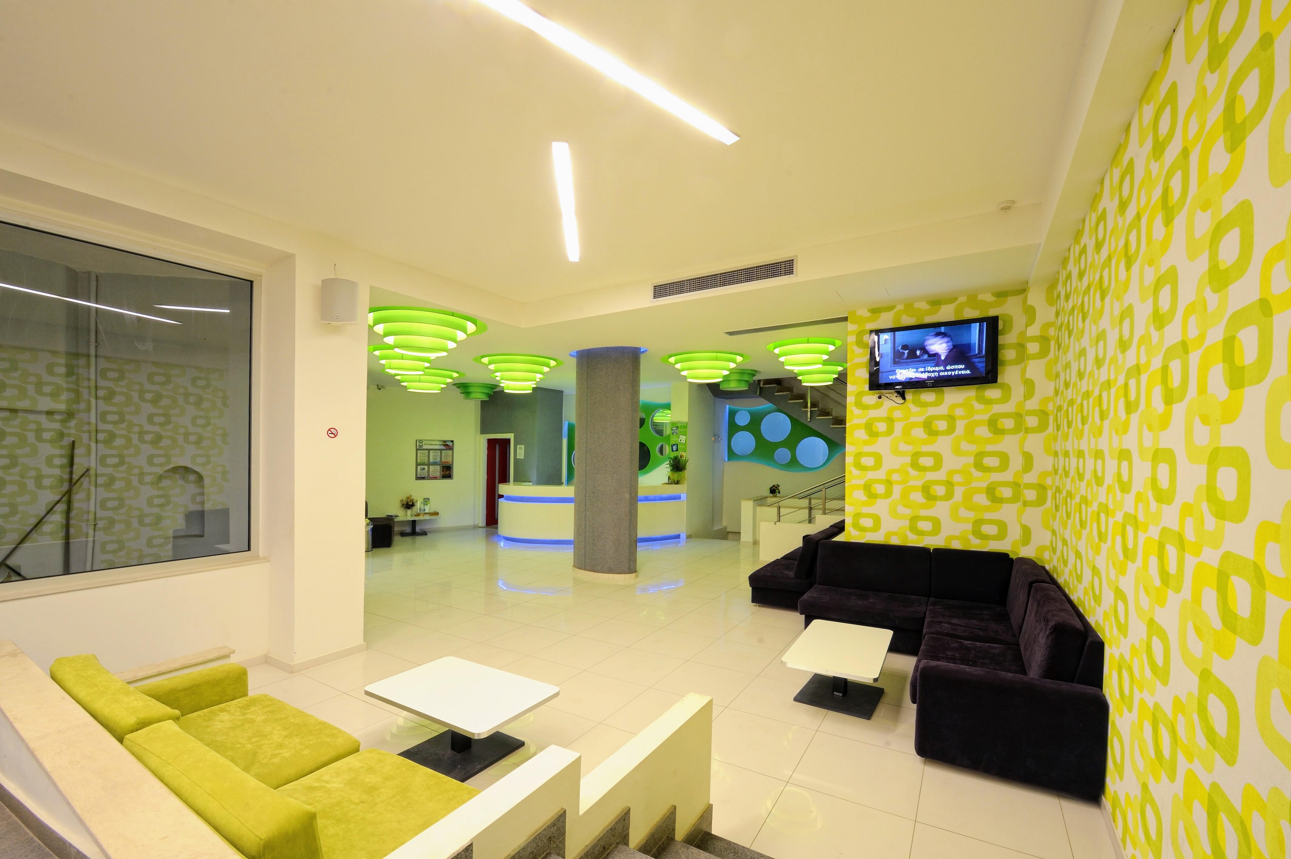 Hermes Hotel Malia Bagian luar foto